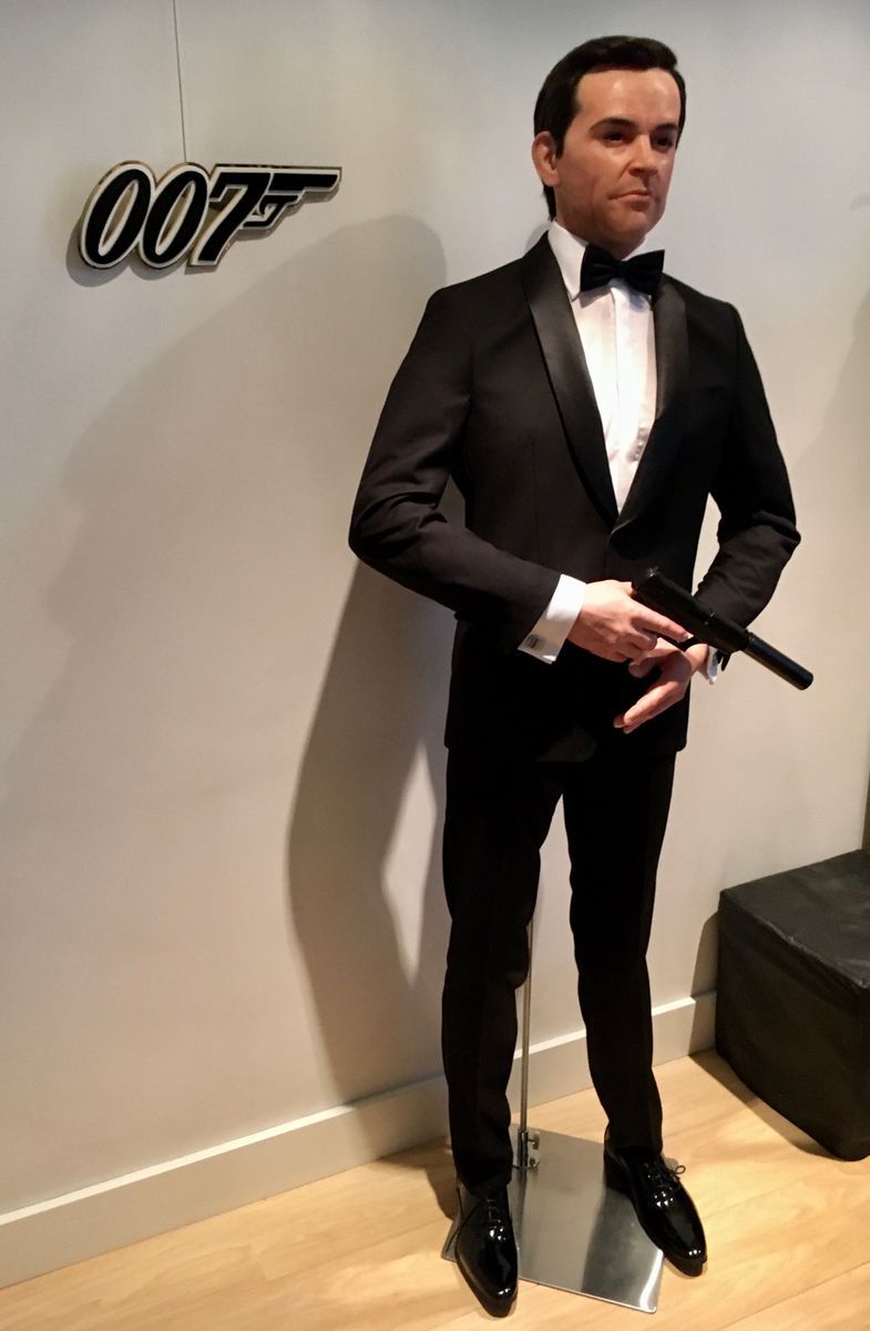 James Bond, code number 007 | Museummannequins.com James Bond, code number 007 | Museummannequins.com