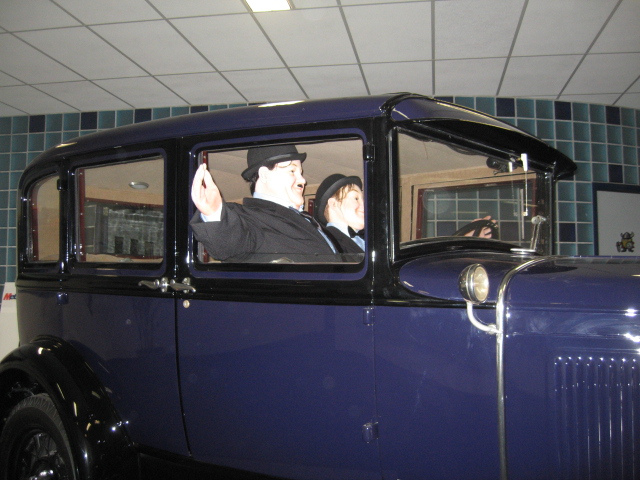 Laurel & Hardy look-alike figures in Inter-Sprint show room Laurel & Hardy look-alike figures in Inter-Sprint show room
