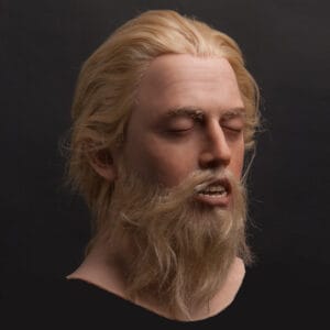 MSH886 Male silicone head - three-quarter view