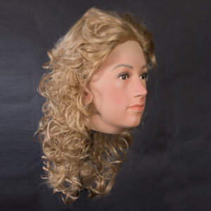 wig on display mannequin head