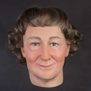 wig on display mannequin head