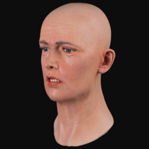 Realistic womens head | Airbrushed