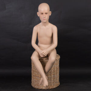seated child display mannequin