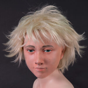 Crying child display mannequin