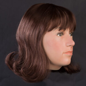 wig on display mannequin head