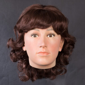 wig on display mannequin head