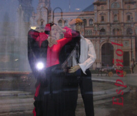 Shop window with mannequins, Spain theme