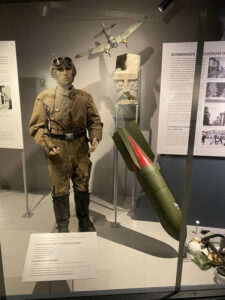 Norwegian military uniform on realistic museum mannequin; Glomdalsmuseet Norwegian military uniform on realistic museum mannequin; Glomdalsmuseet