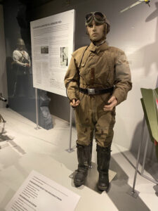 Norwegian military airforce uniform on realistic museum mannequin; Glomdalsmuseet Norwegian military airforce uniform on realistic museum mannequin; Glomdalsmuseet