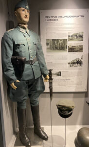 Norwegian military uniform on realistic museum mannequin; Glomdalsmuseet Norwegian military uniform on realistic museum mannequin; Glomdalsmuseet