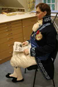 Alexander Gogel look-alike mannequin