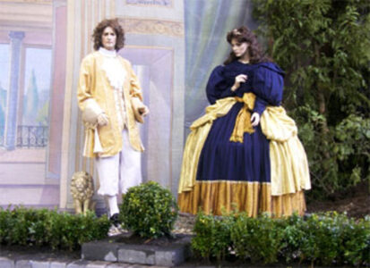 Display mannequins at Holland Flowers Festival