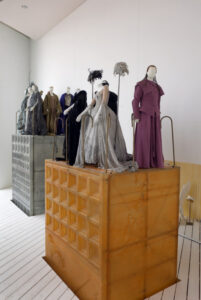 Het Muziektheater Amsterdam: Mannequins for Imagine exposition