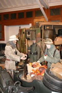 Military display mannequins at Musée National d’Histoire Militaire