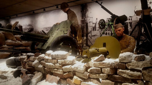 WW2 soldier mannequins at Liberty Park Overloon