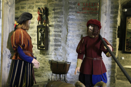 Museum mannequins at Kiek in de Kök