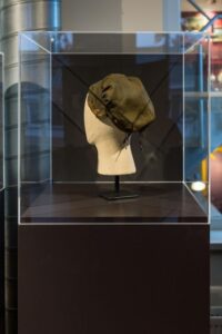Faceless head with hat as worn in the famous Vincent van Gogh painting The Potato Eaters